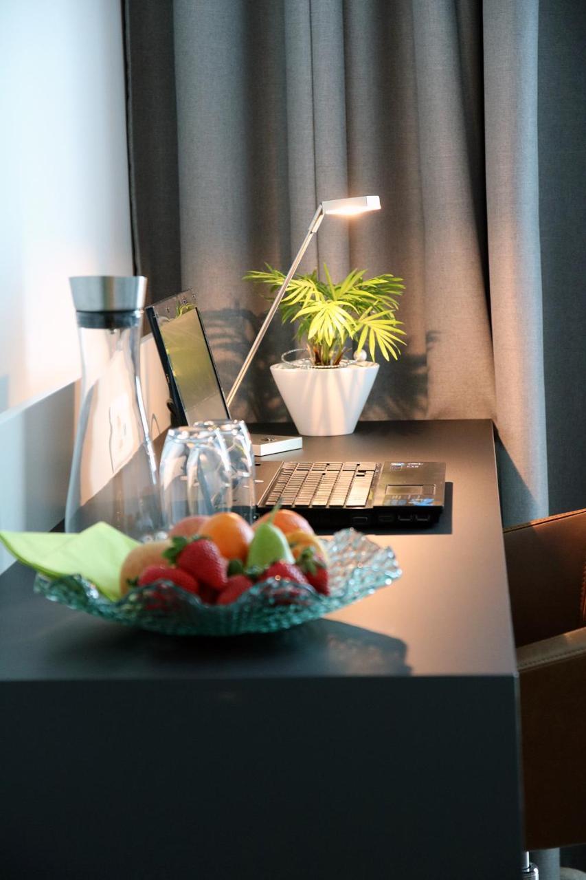 Self Check-In Hotel Von Rotz Wil Exterior foto